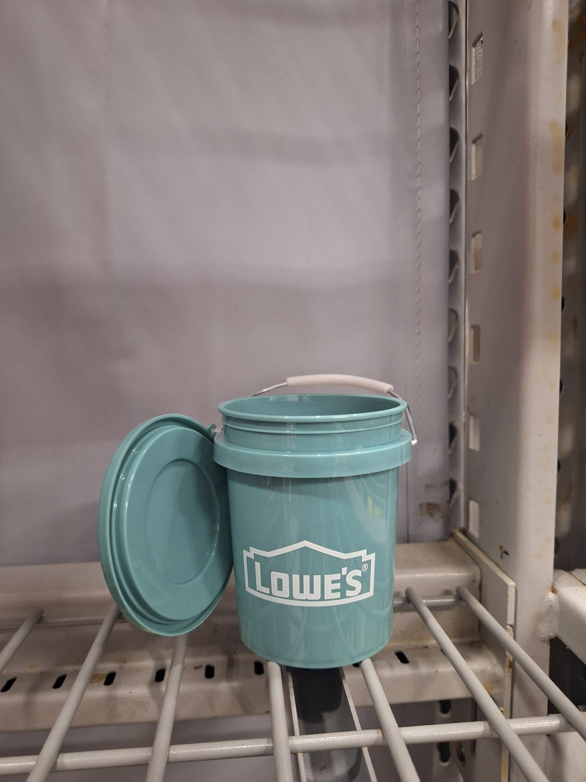 Lowe’s Mini Bucket with Lid – New